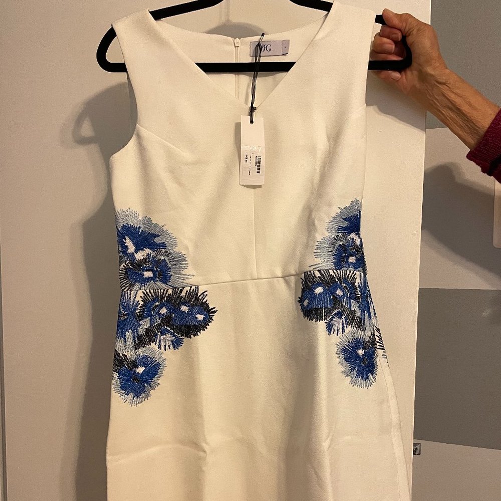 Brand new woven dress size M with tags